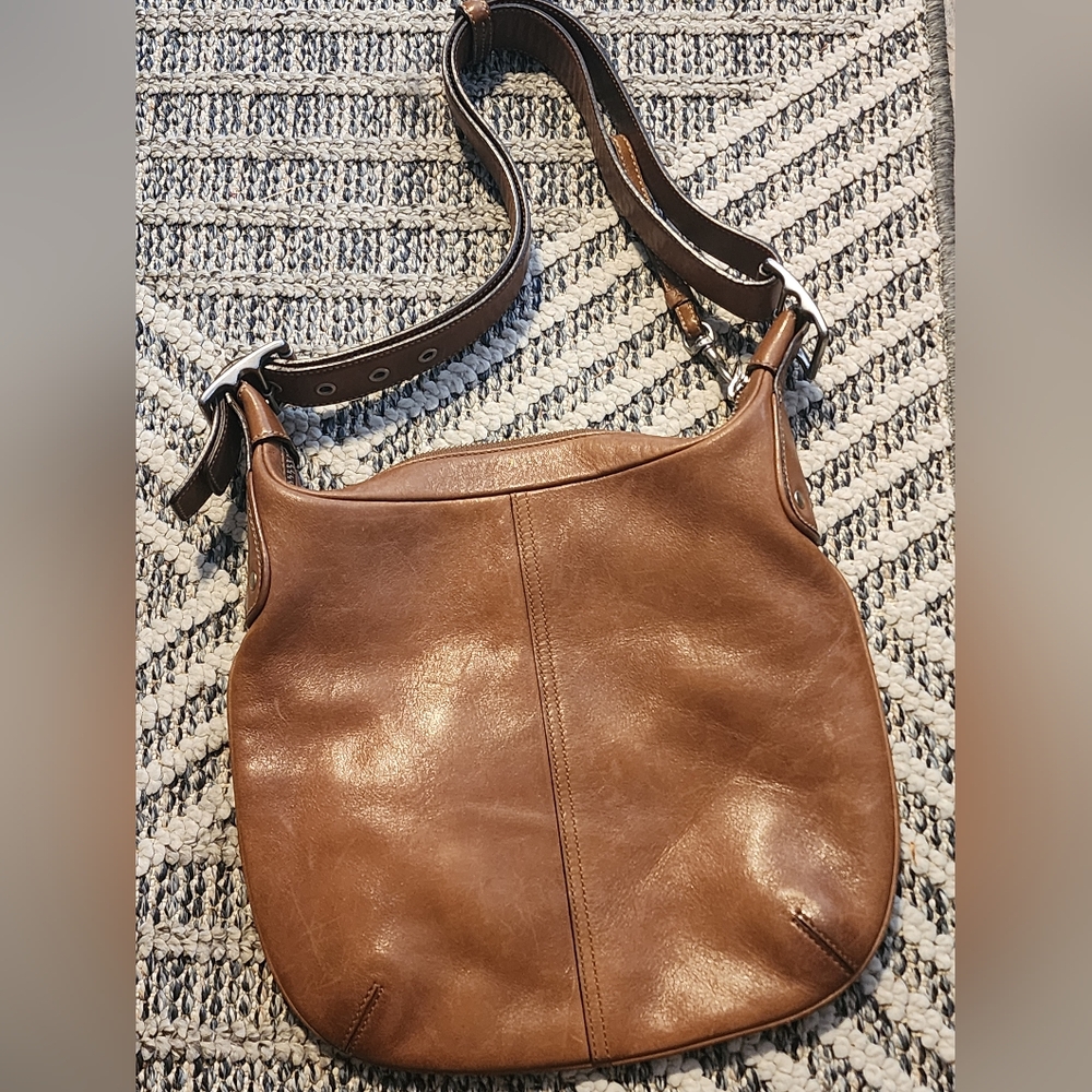 Coach Vintage Soho Saddle Brown Leather Shoulder Bag 6676